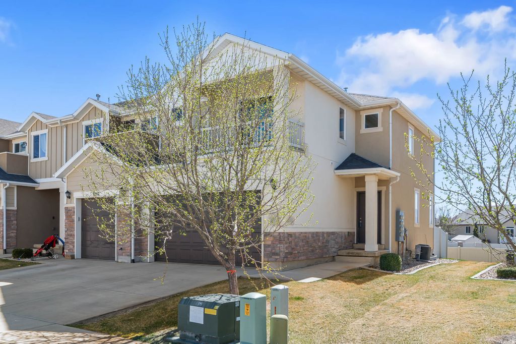 Photo of 3209 W PRAIRIE GRASS DR, Lehi, UT 84043 (MLS # 2144030)