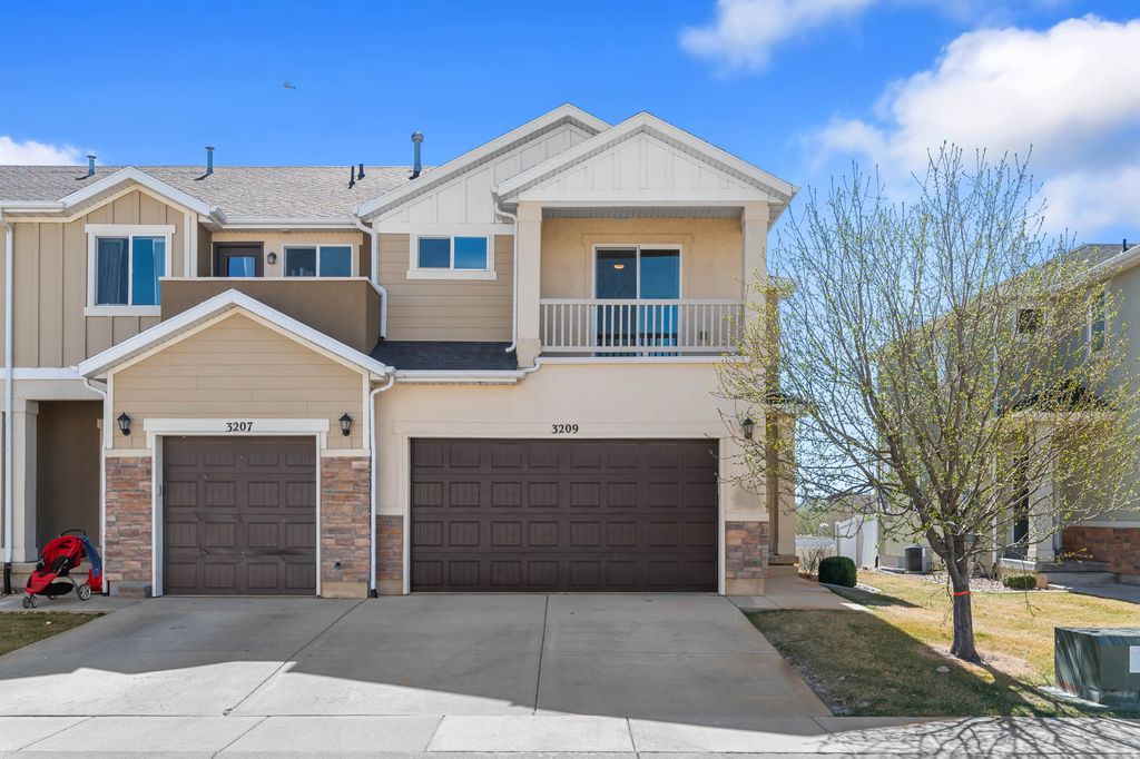 Photo of 3209 W PRAIRIE GRASS DR, Lehi, UT 84043 (MLS # 2144030)