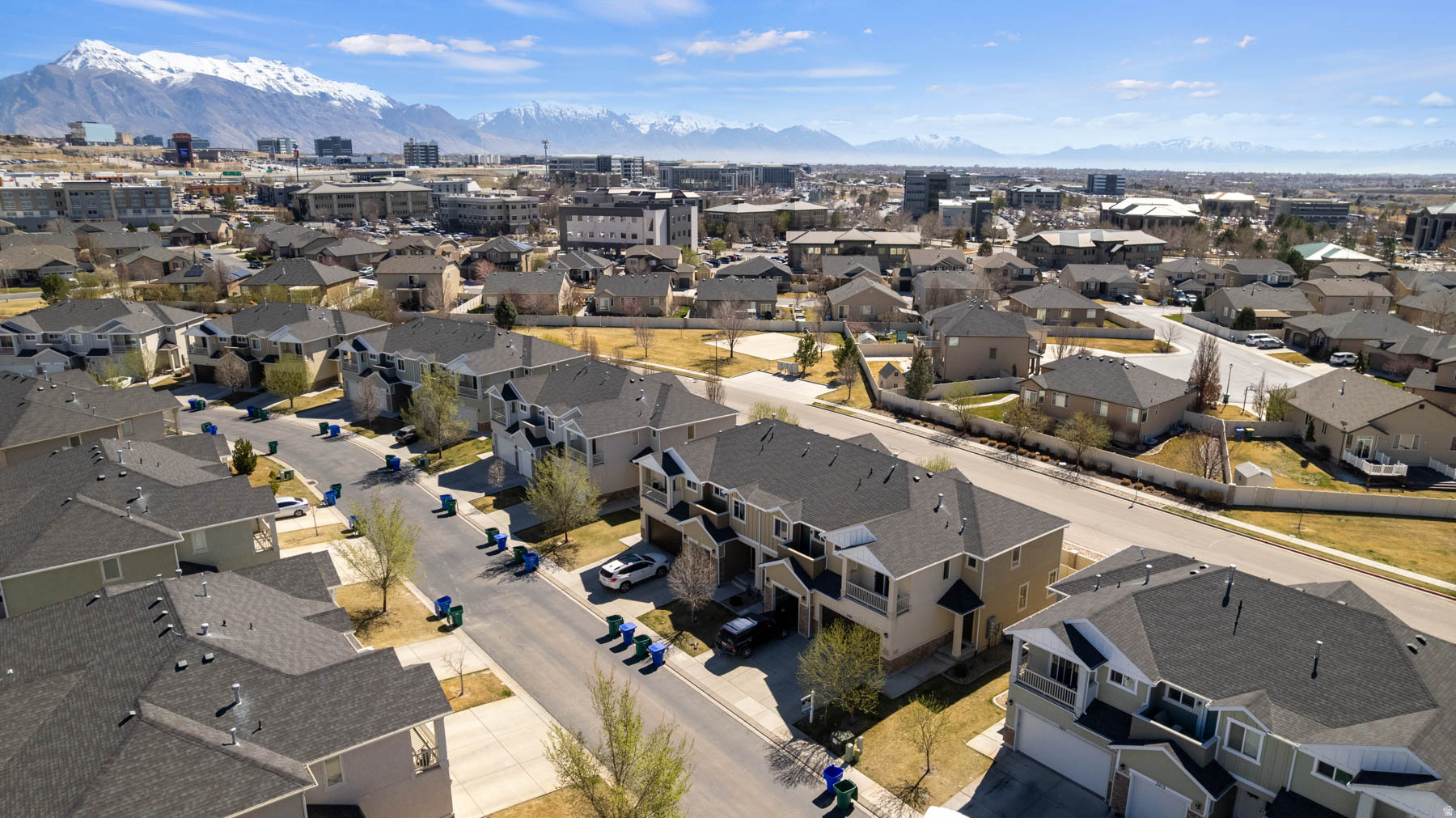 THANKSGIVING MEADOWS - Residential