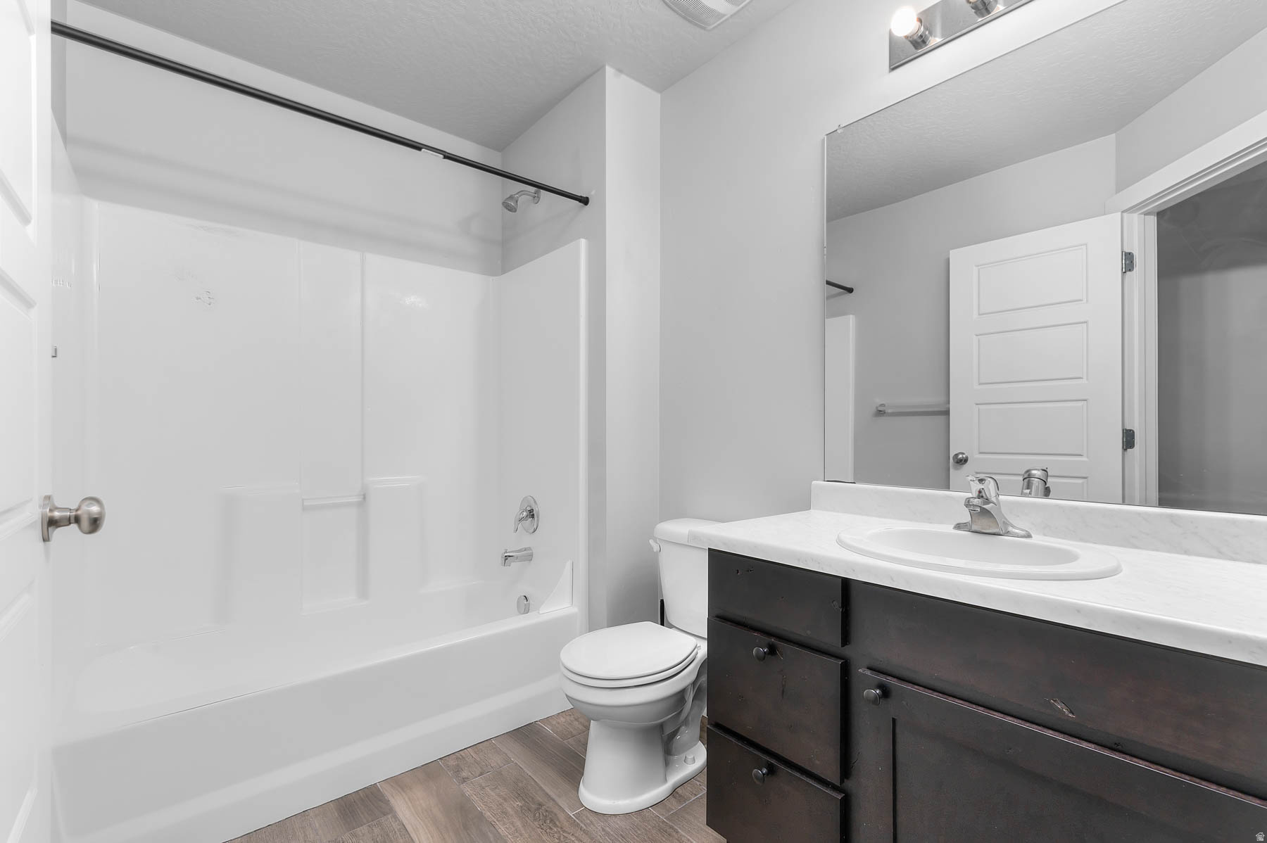 THANKSGIVING MEADOWS - Residential