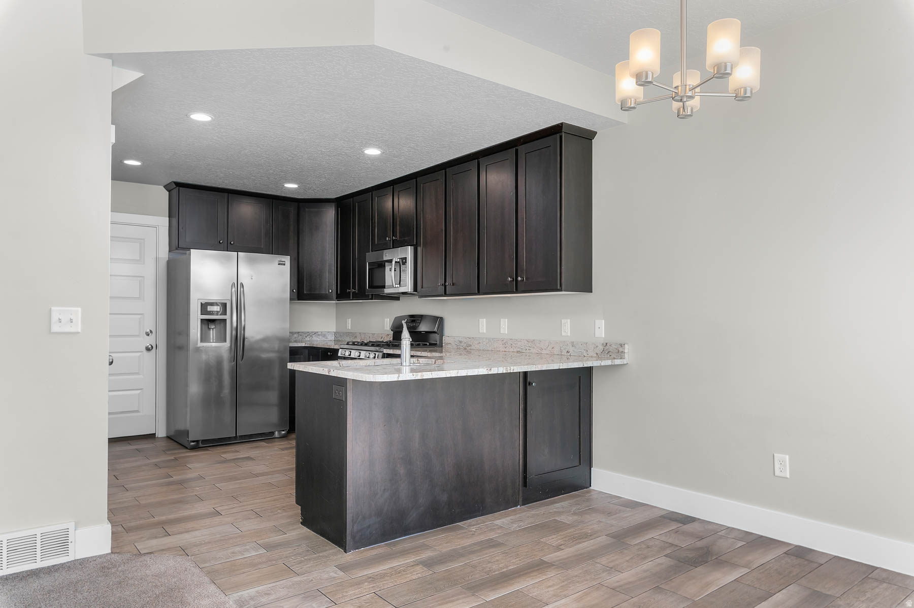 THANKSGIVING MEADOWS - Residential