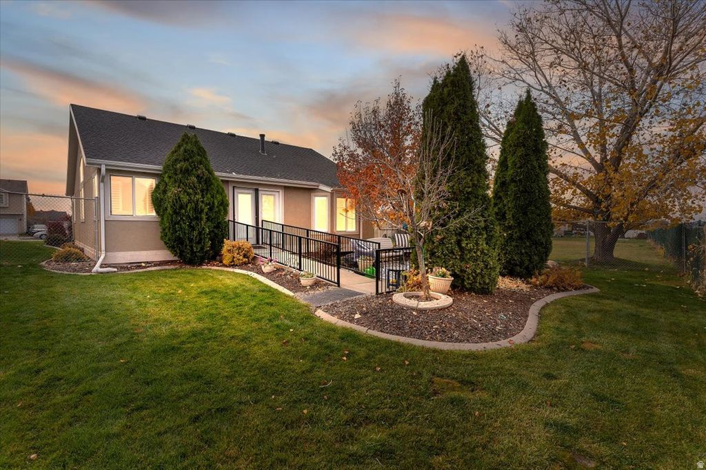 Photo of 108 W 1875 N, North Ogden, UT 84414 (MLS # 2123148)