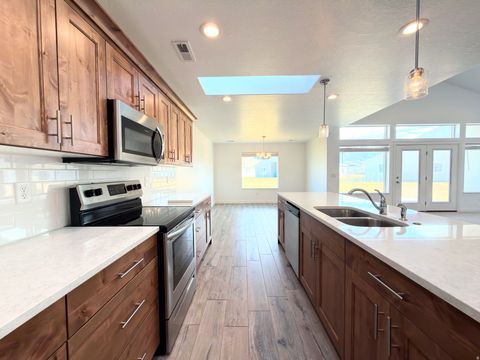 Tiny photo for 1155 S GRACE WAY, Layton, UT 84041 (MLS # 2144996)