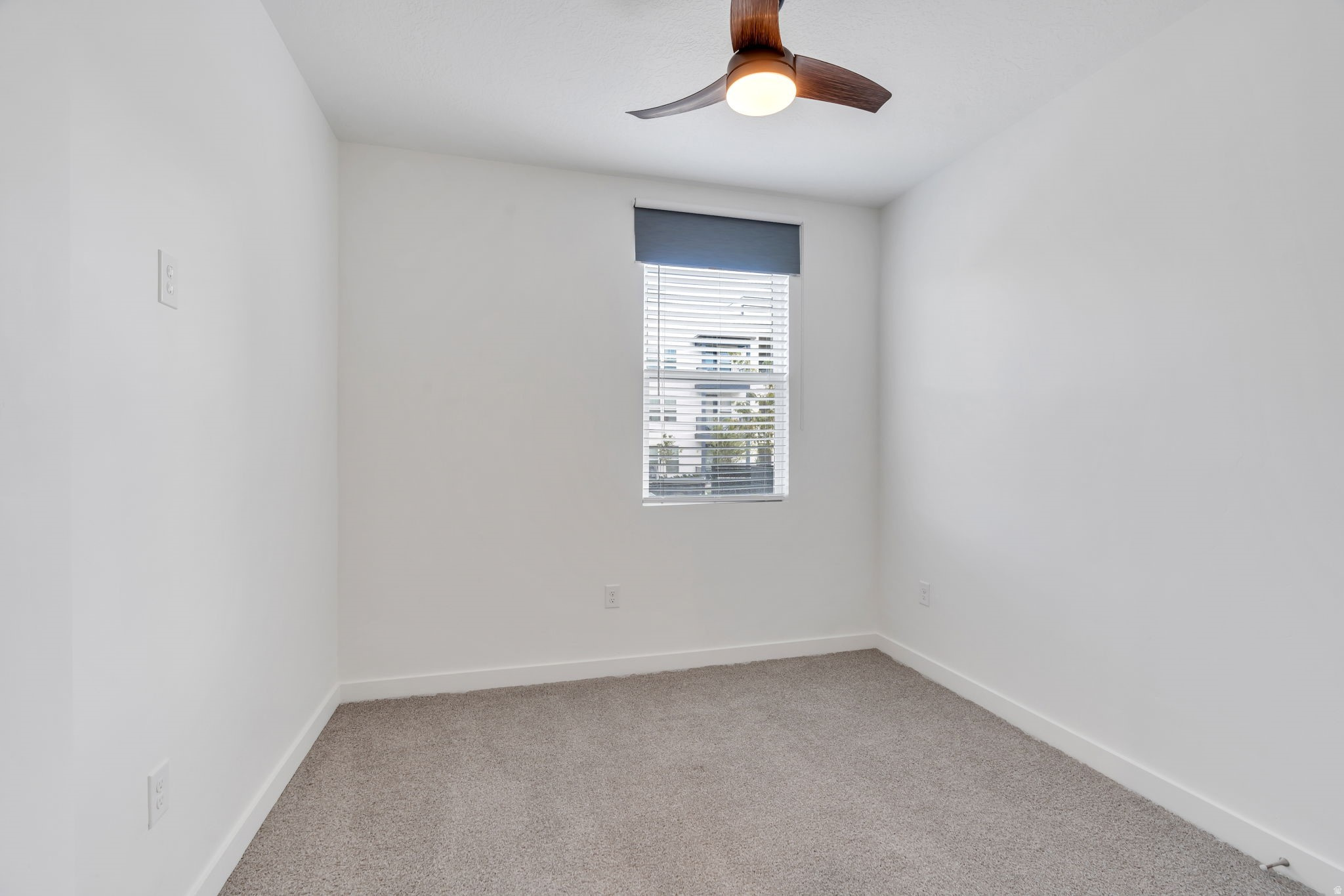 DAYBREAK - Residential