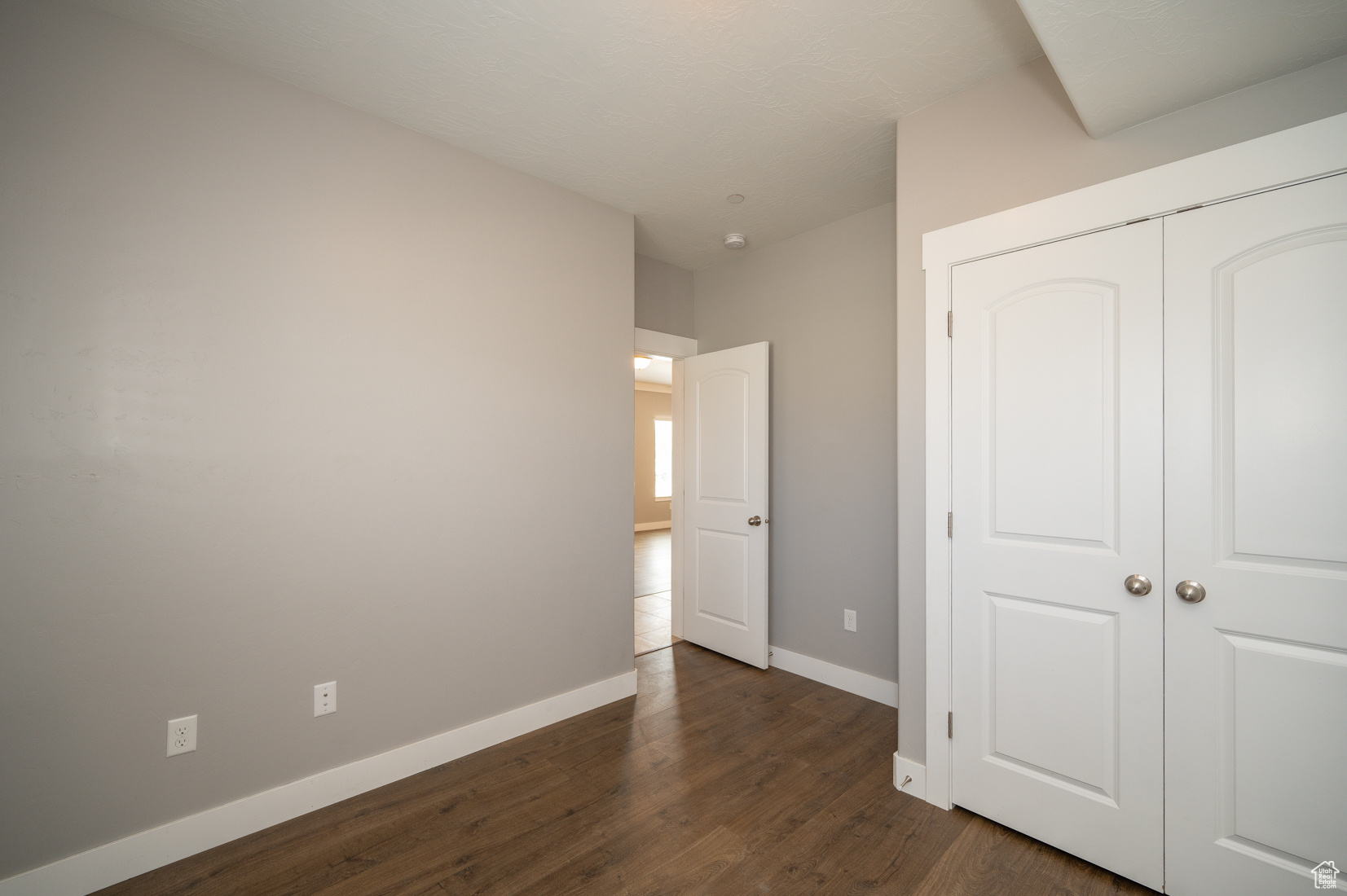 HILLCREST CONDOS - Residential Lease