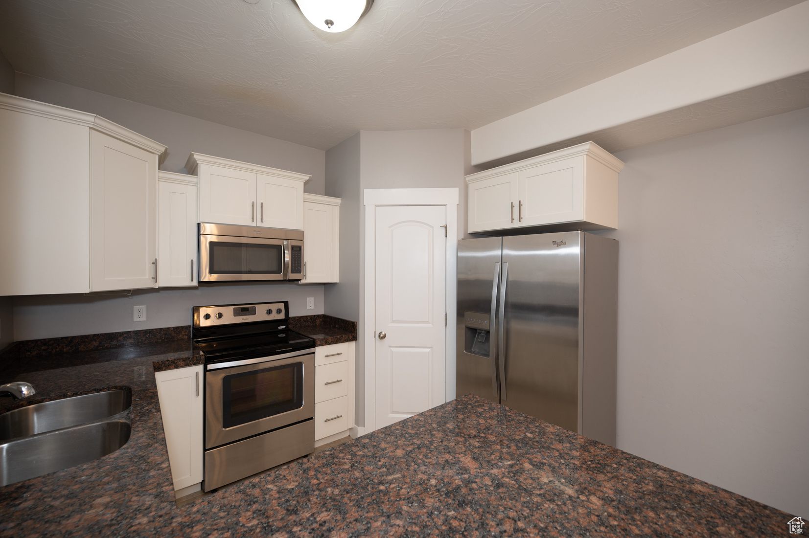 HILLCREST CONDOS - Residential Lease