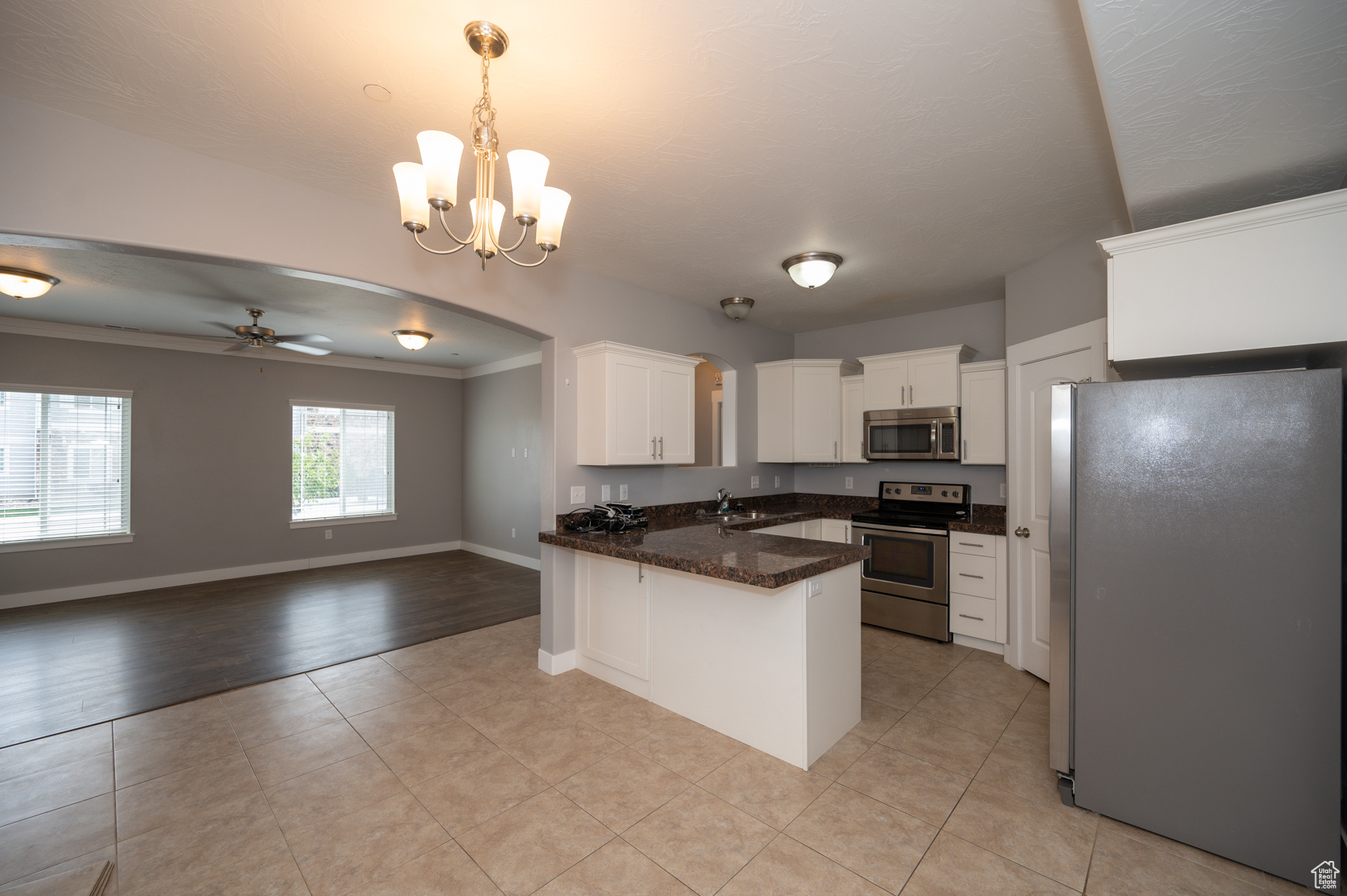 HILLCREST CONDOS - Residential Lease