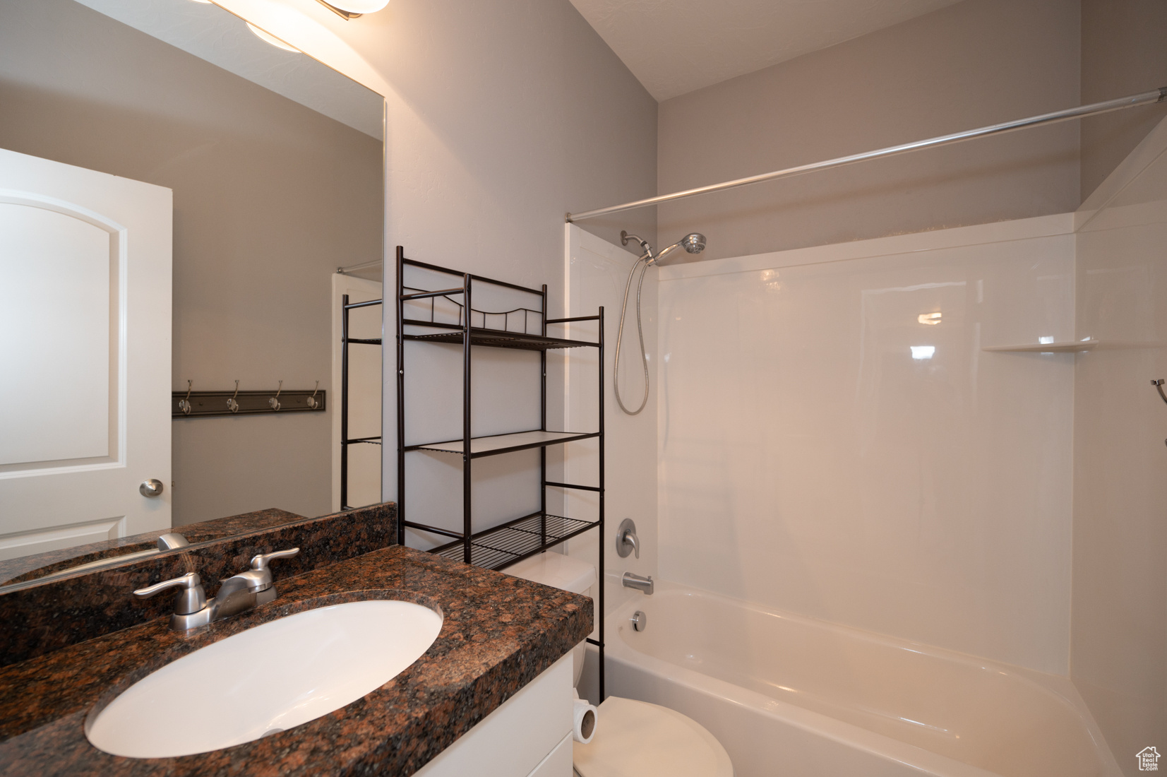 HILLCREST CONDOS - Residential Lease