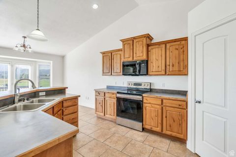 Tiny photo for 3462 E HEYWARD CT, Eagle Mountain, UT 84005 (MLS # 2118313)
