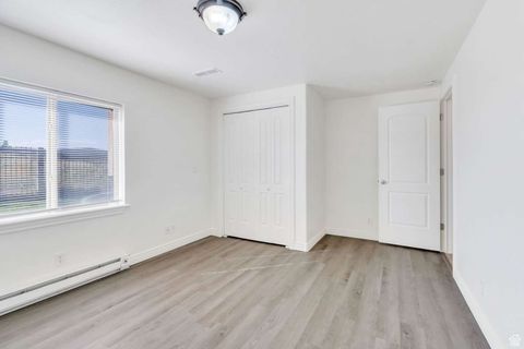 Tiny photo for 3462 E HEYWARD CT, Eagle Mountain, UT 84005 (MLS # 2118313)