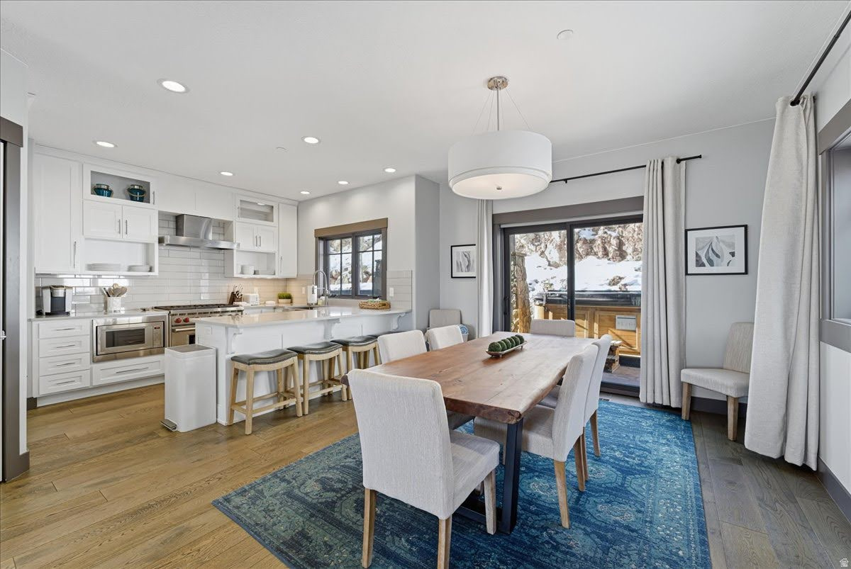 FAIRWAY SPRINGS - Residential