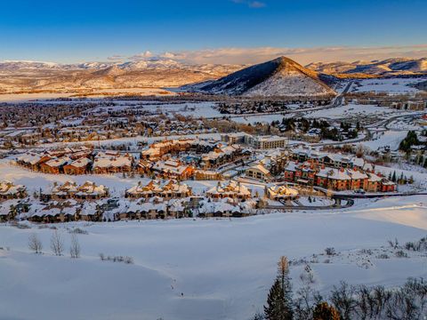 Tiny photo for 4221 FAIRWAY LN #D-4, Park City, UT 84098 (MLS # 2126458)