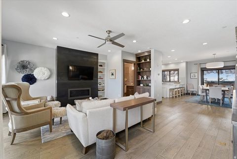 Tiny photo for 4221 FAIRWAY LN #D-4, Park City, UT 84098 (MLS # 2126458)