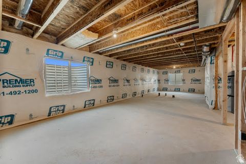 Tiny photo for 737 N PLAINSMAN DR, Spanish Fork, UT 84660 (MLS # 2125676)