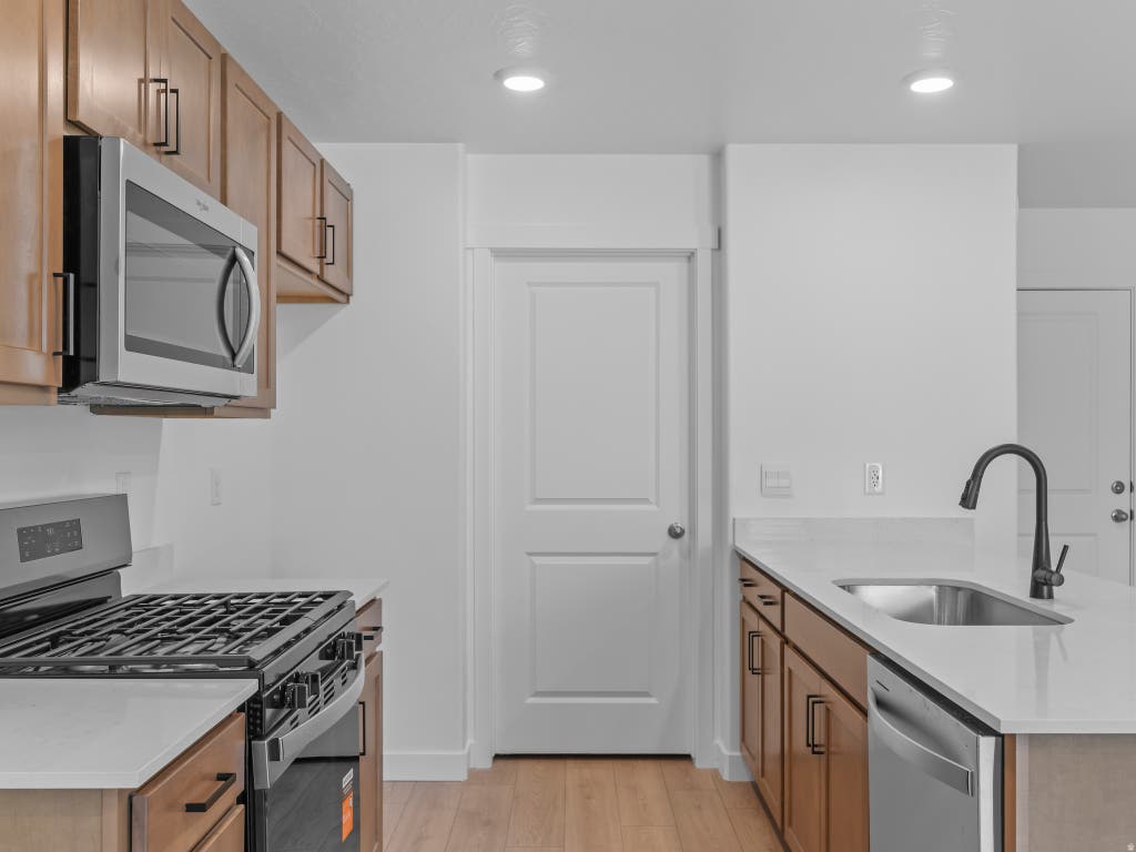Photo of 1678 N COPPER CYN DR #1307, Tooele, UT 84074 (MLS # 2181171)