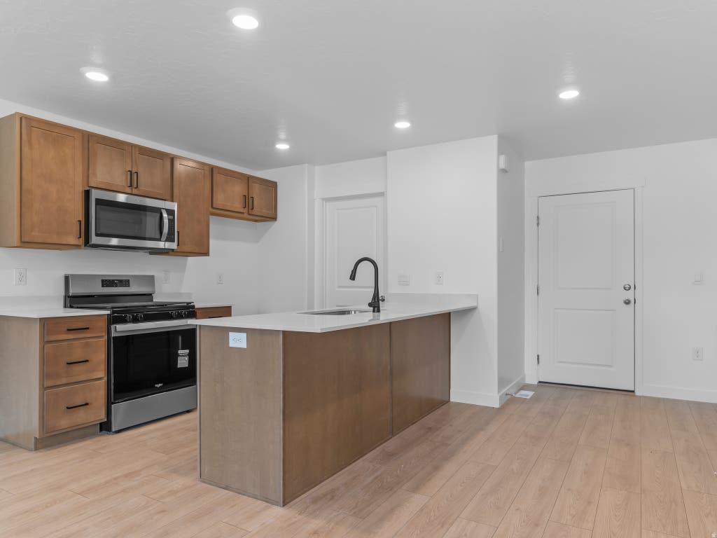 Photo of 1678 N COPPER CYN DR #1307, Tooele, UT 84074 (MLS # 2181171)