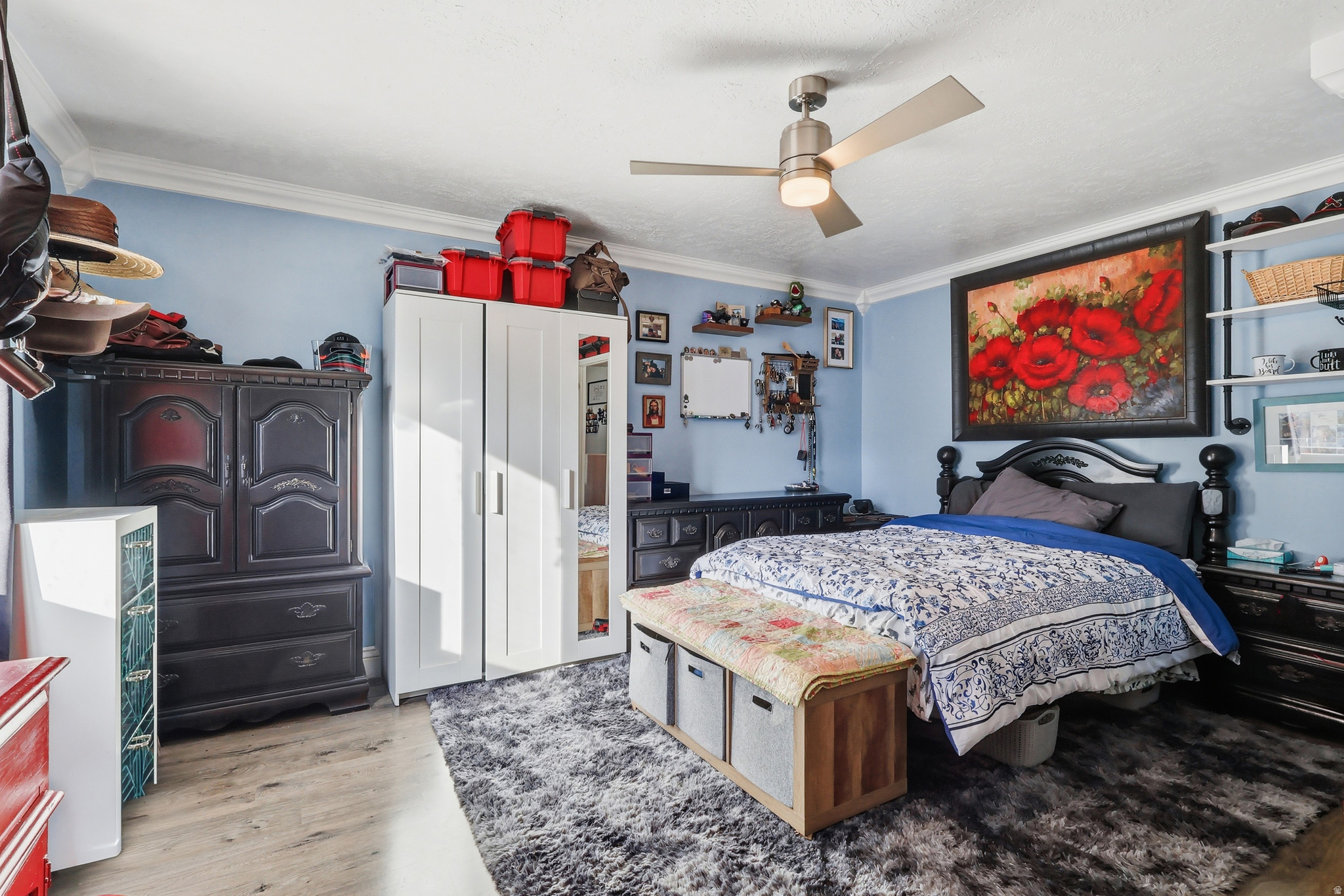 PEBBLEWOOD - Residential