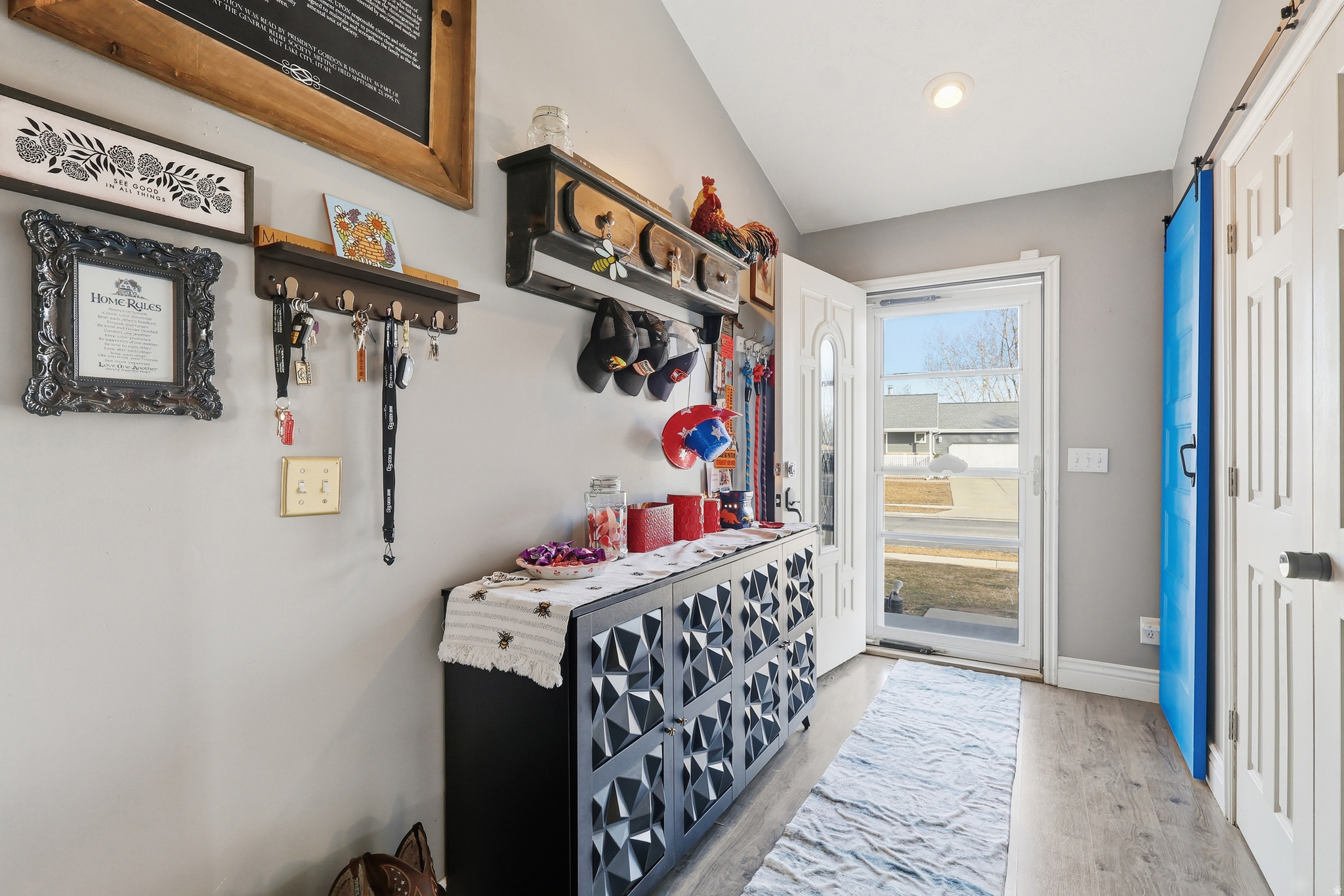 PEBBLEWOOD - Residential