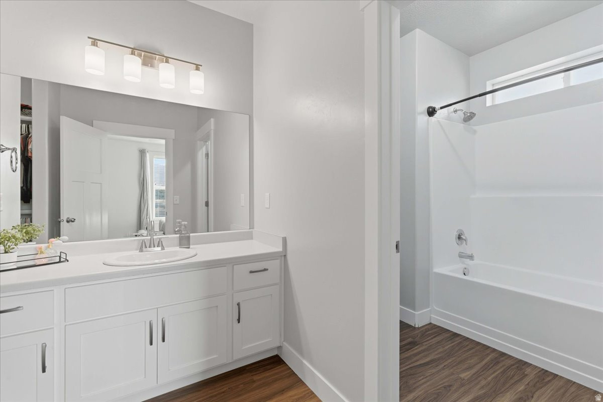 SADDLEBROOK - Residential