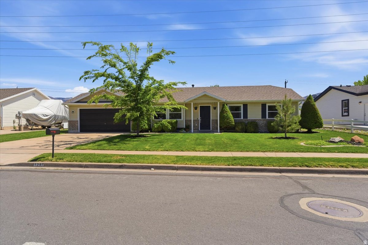 FARM MEADOWS SUBDIVISION PLAT A - Residential