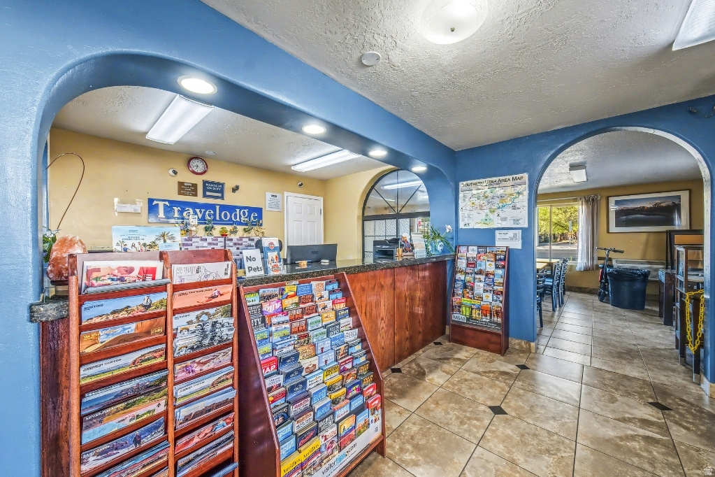 KANAB - Commercial Sale