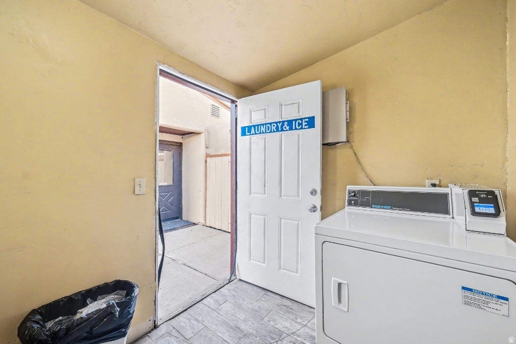 KANAB - Commercial Sale