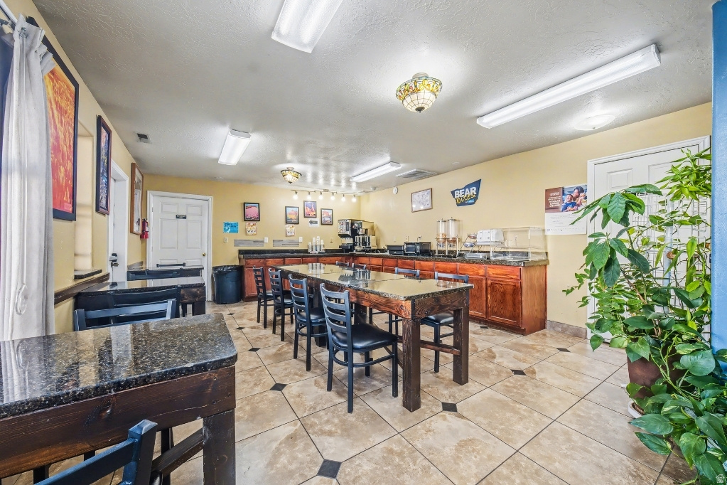 KANAB - Commercial Sale