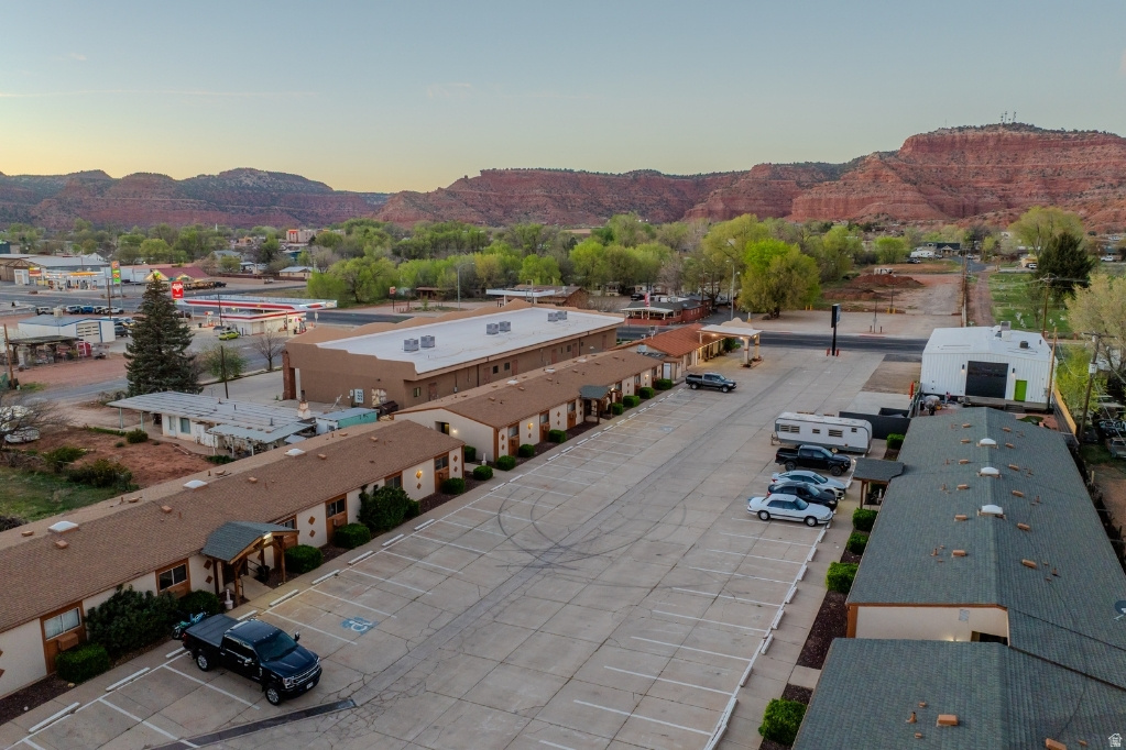 KANAB - Commercial Sale