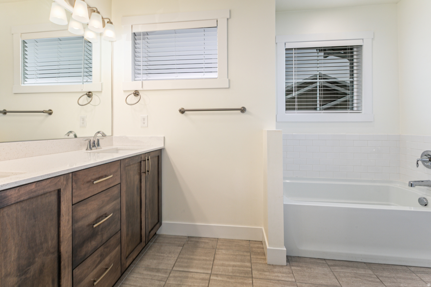 WEYBURN POINTE - Residential