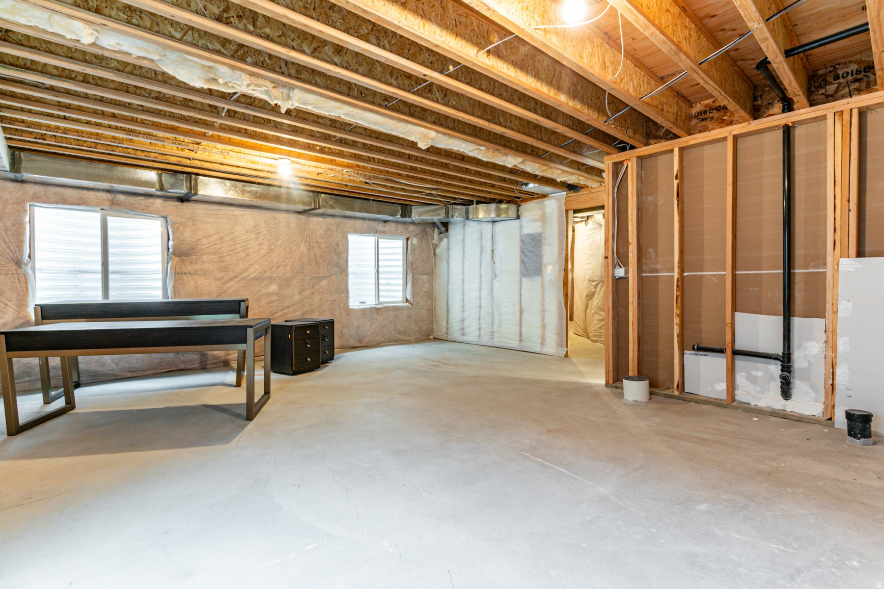 WEYBURN POINTE - Residential