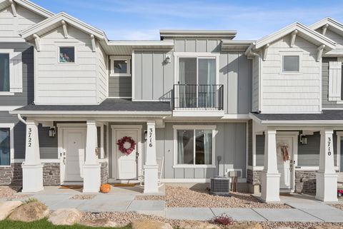 Photo of 3716 W ORINDA DR N #1573, Lehi, UT 84043 (MLS # 2119885)