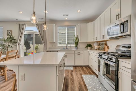 Tiny photo for 2115 W 3330 S, Syracuse, UT 84075 (MLS # 2140429)