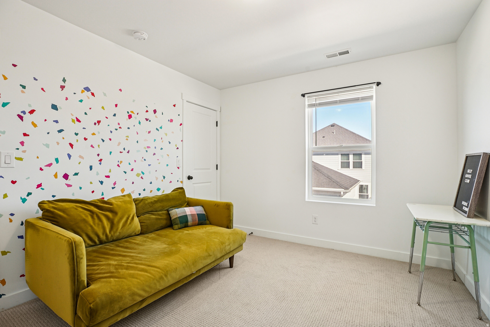 DAYBREAK - Residential