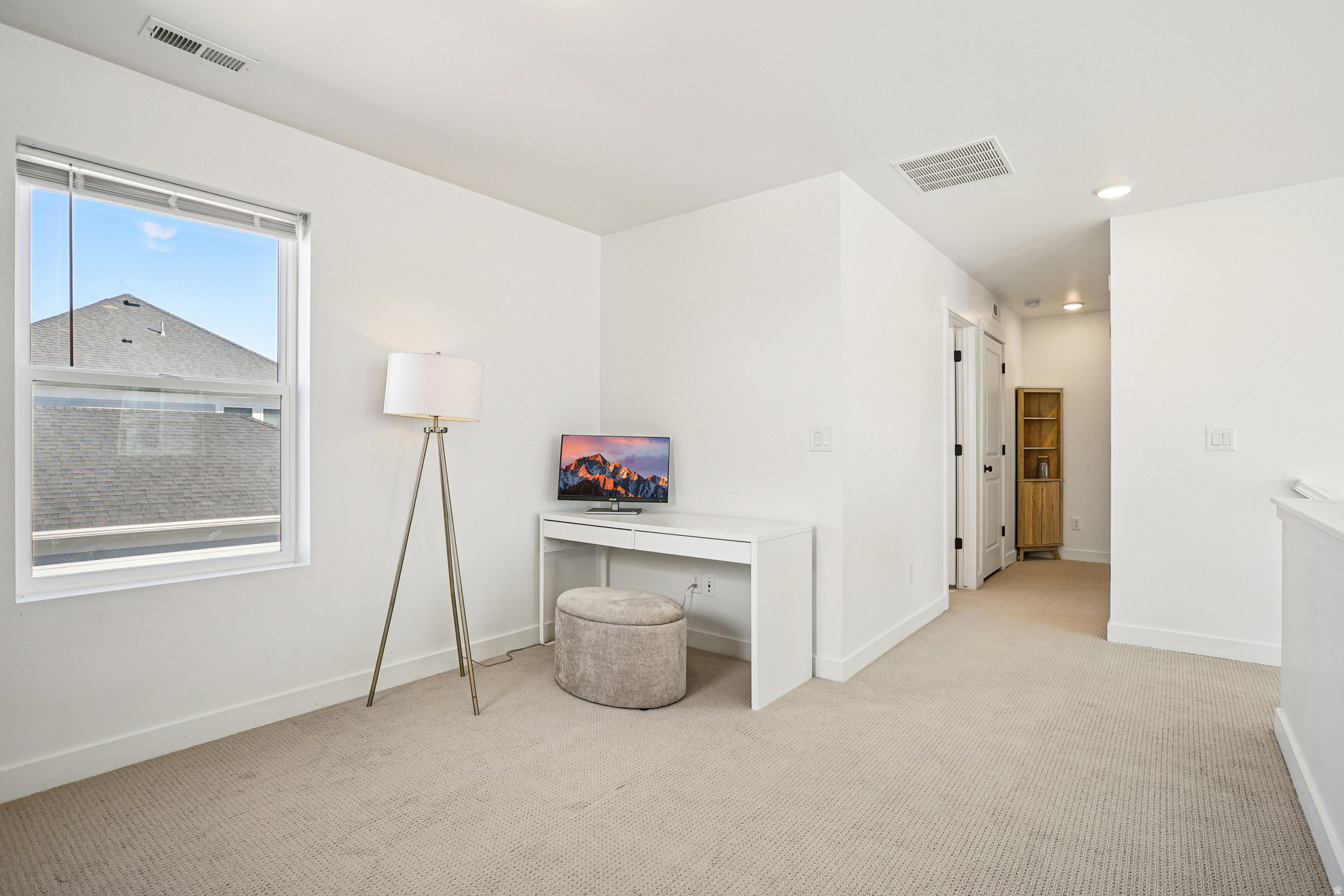 DAYBREAK - Residential