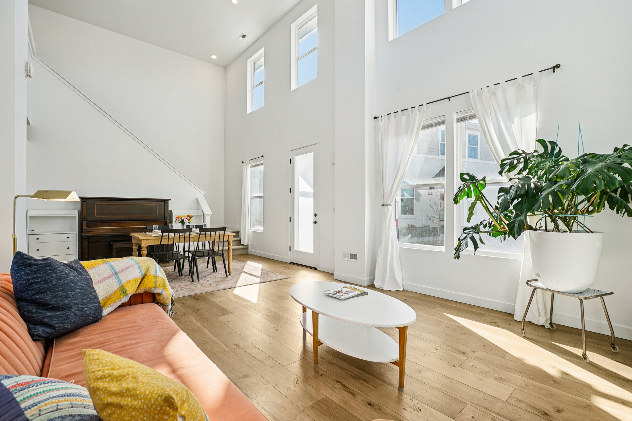 DAYBREAK - Residential