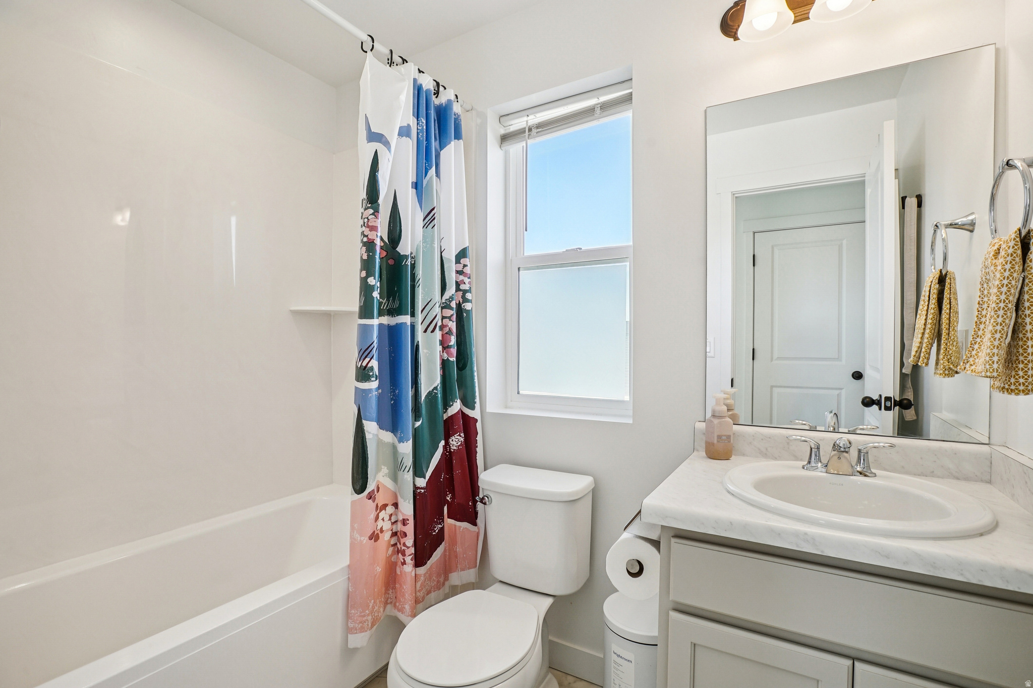 DAYBREAK - Residential