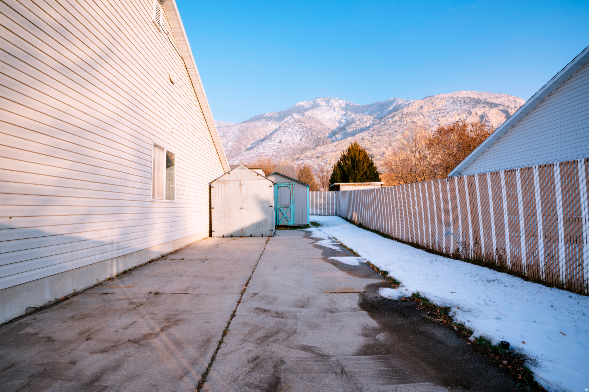 MOUNTAIN RIDGE #140 - Residential