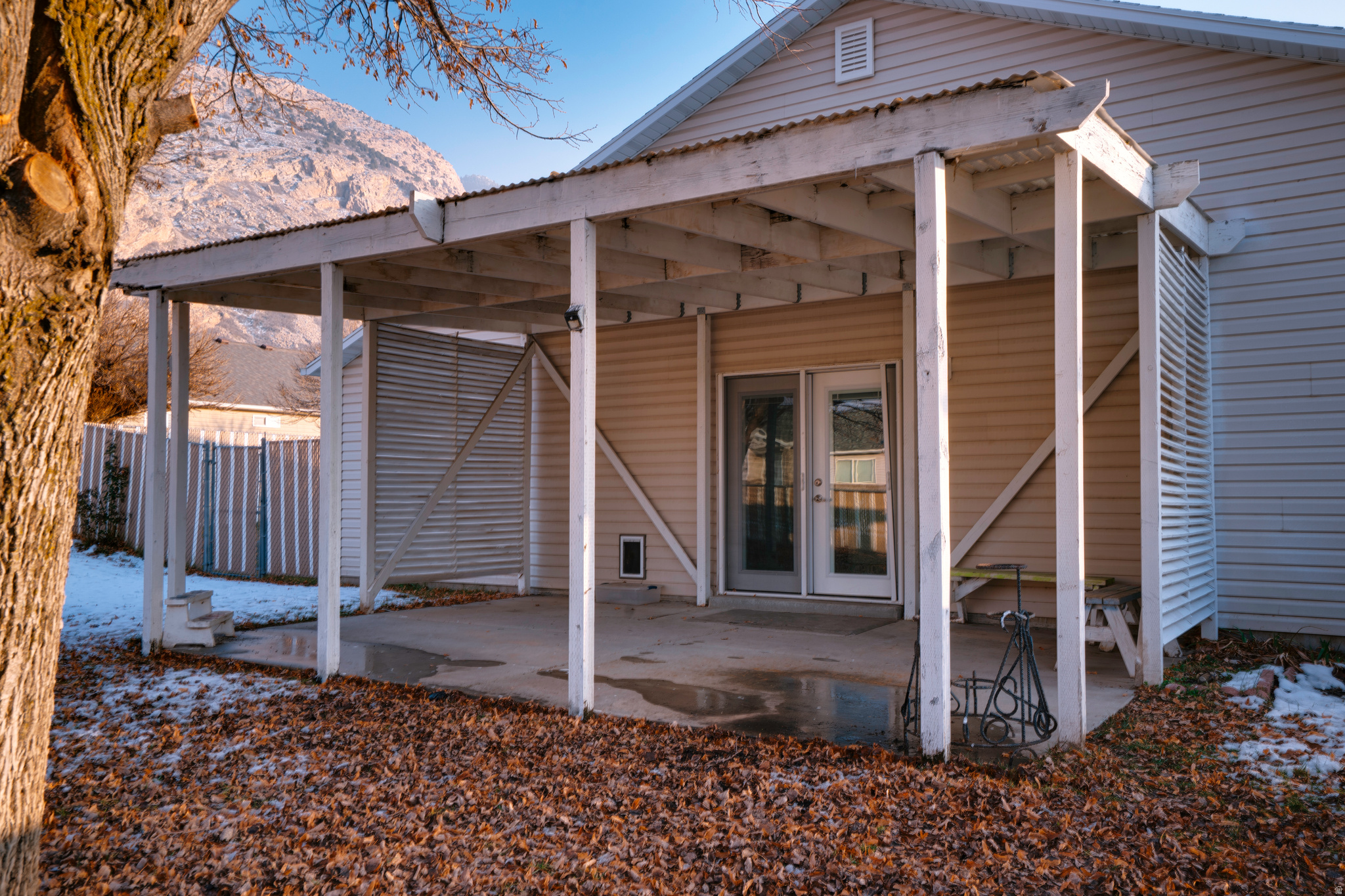 MOUNTAIN RIDGE #140 - Residential