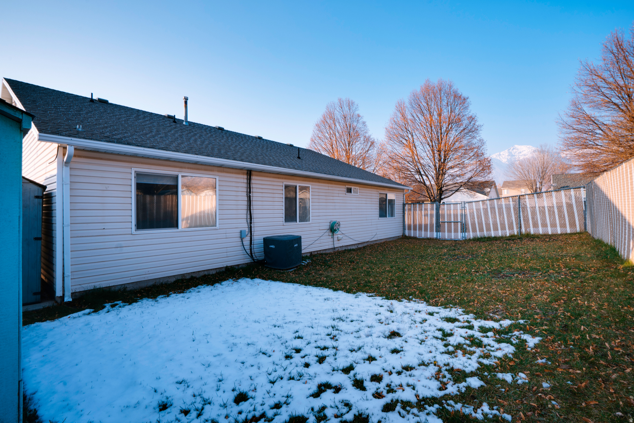 MOUNTAIN RIDGE #140 - Residential