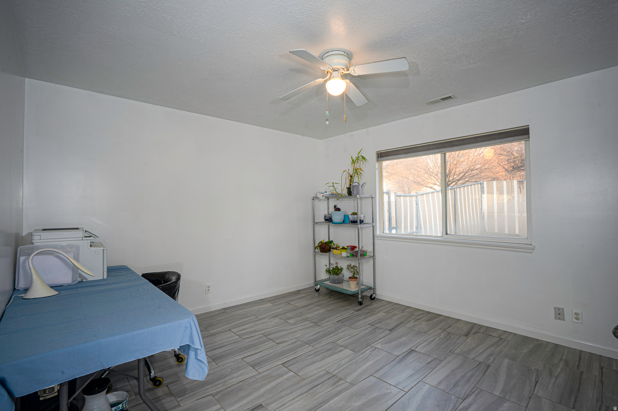 MOUNTAIN RIDGE #140 - Residential