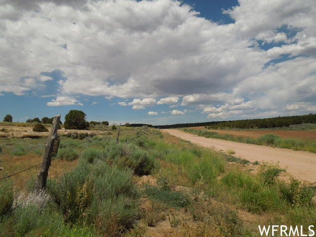 STURGEON SUBD. - Land