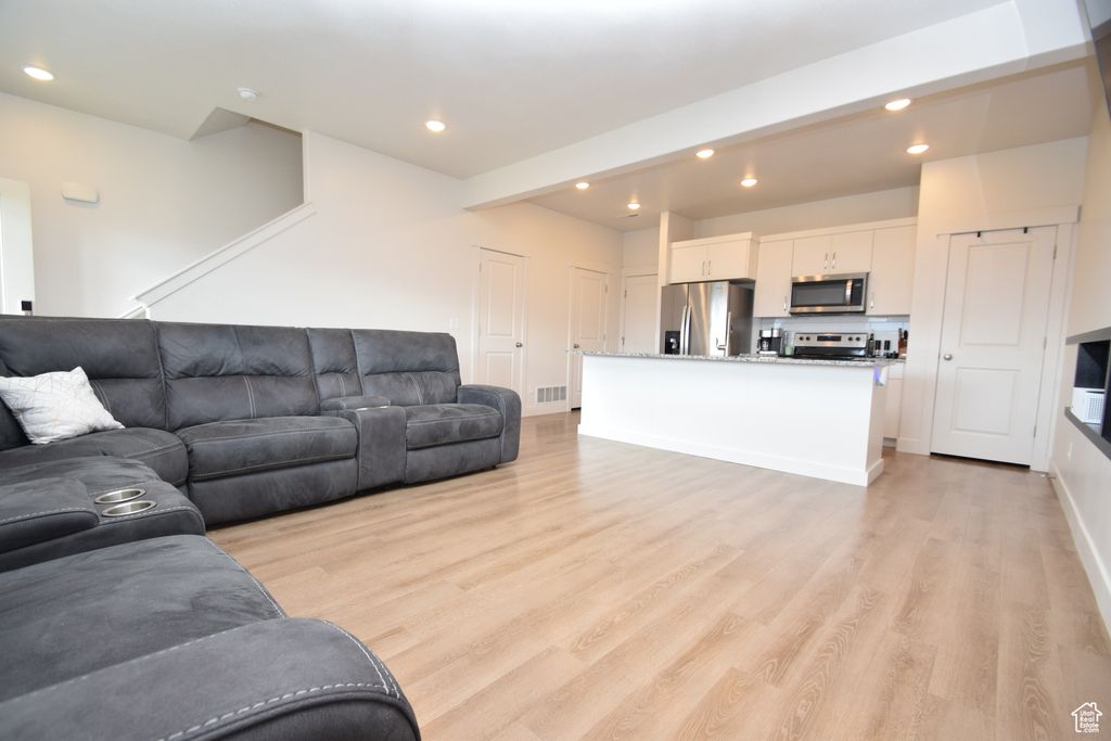 Photo of 430 S 1540 E, Hyrum, UT 84319 (MLS # 2115009)
