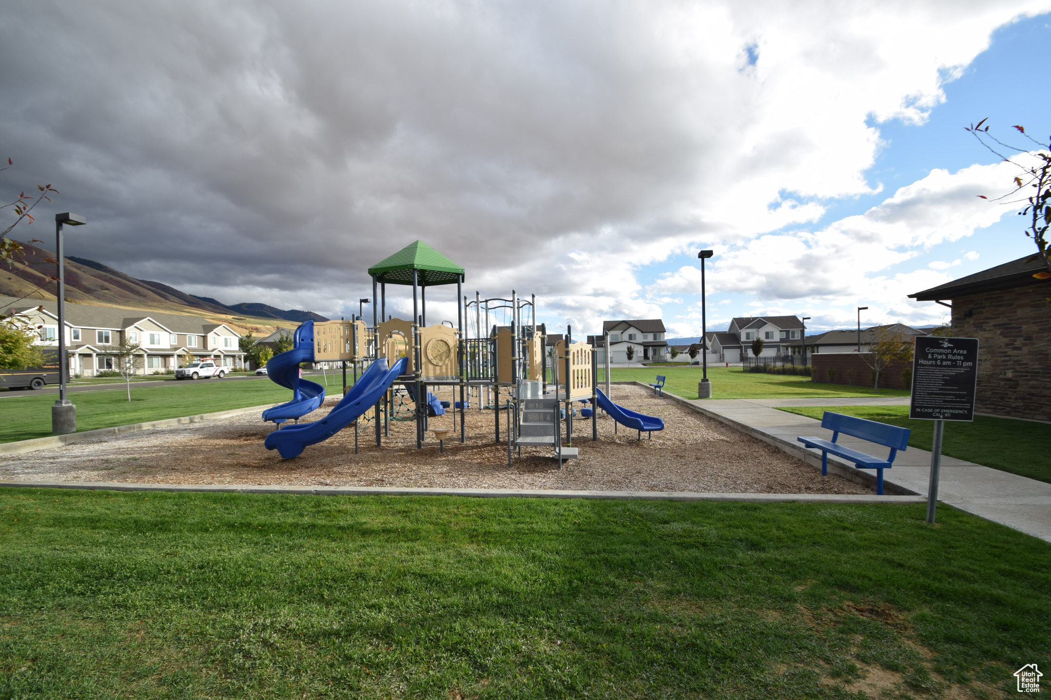 ELK MOUNTAIN - Residential