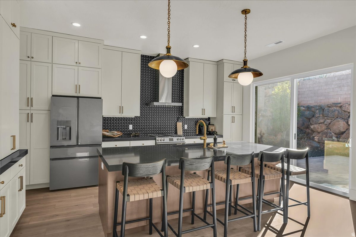 SHOOTING STAR PH 3 - Residential