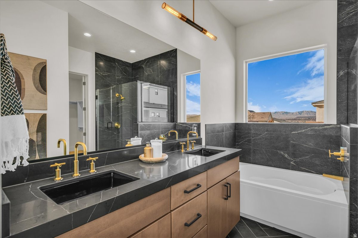 SHOOTING STAR PH 3 - Residential