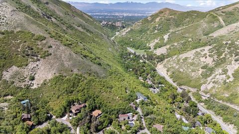 Tiny photo for 3922 E COVE RD #4, Salt Lake City, UT 84108 (MLS # 2087938)