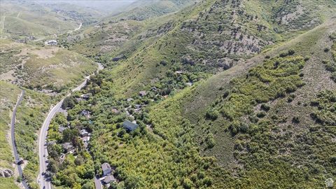 Tiny photo for 3922 E COVE RD #4, Salt Lake City, UT 84108 (MLS # 2087938)