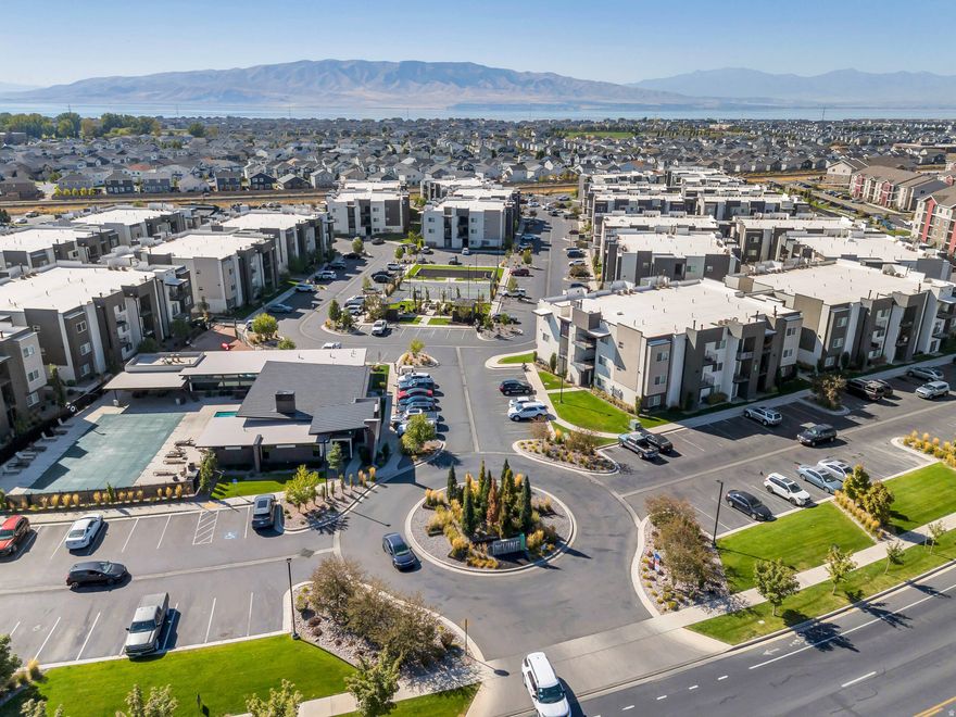 This modern 18-unit, Class A apartment building in rapidly growing Vineyard, Utah offers a strong investment opportunity in a high-demand submarket. Built in 2017, the property features a desirable mix of 3-, 2-, and 1-bedroom units with granite countertops, stainless steel appliances, in-unit laundry, walk-in closets, and private patios. Residents enjoy resort-style amenities including a clubhouse, pool, 18-person hot tub, fitness center, playground, sport court, BBQ areas, pet parks, and EV charging. Ideally located near the Vineyard FrontRunner station, I-15, UVU, BYU, shopping, and dining, the property is well positioned for continued rent growth and long-term appreciation.