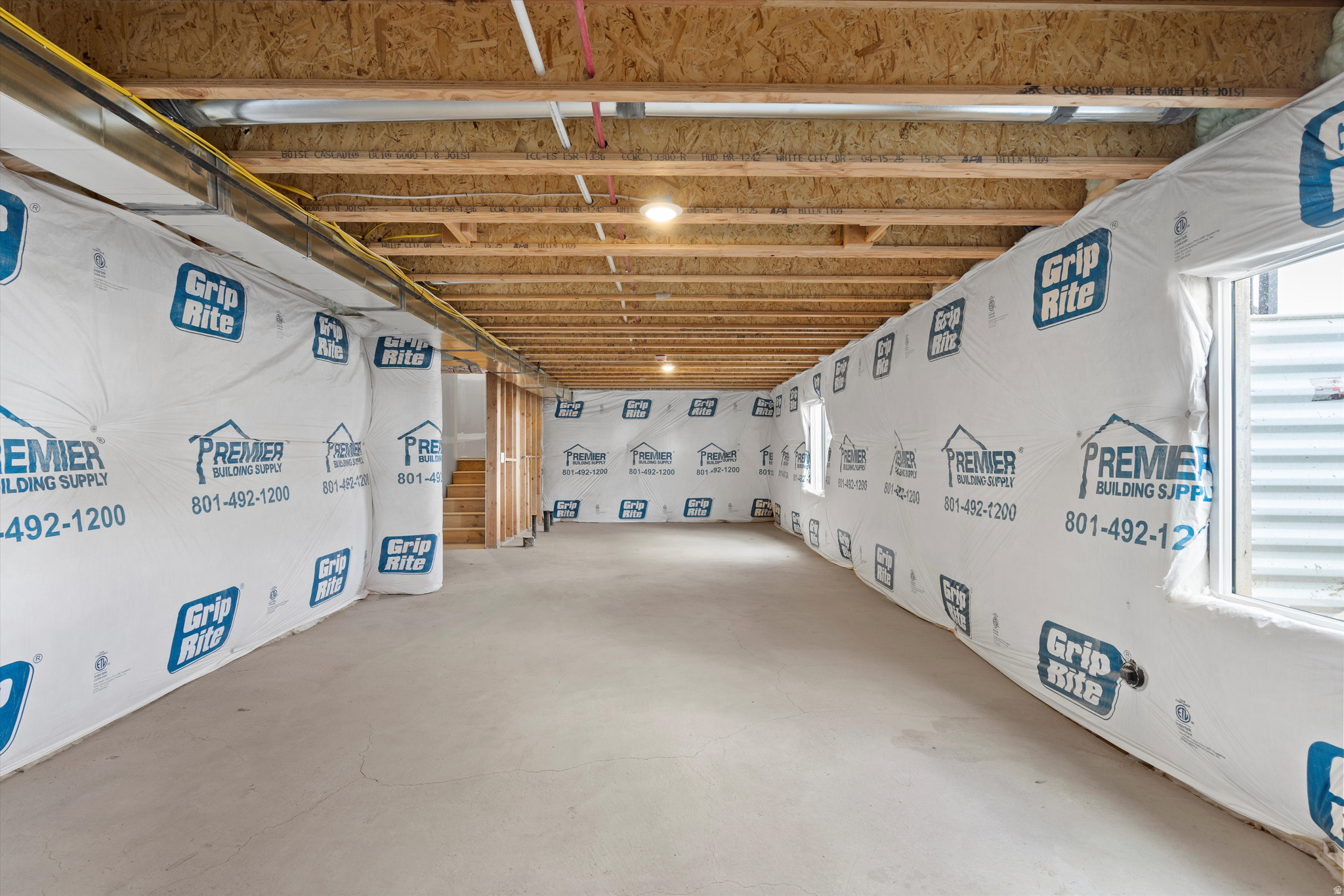 STRATTON ACRES - Residential