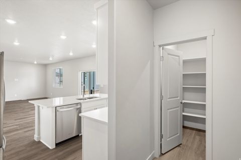 Tiny photo for 152 E 840 N #16, Santaquin, UT 84655 (MLS # 2128077)